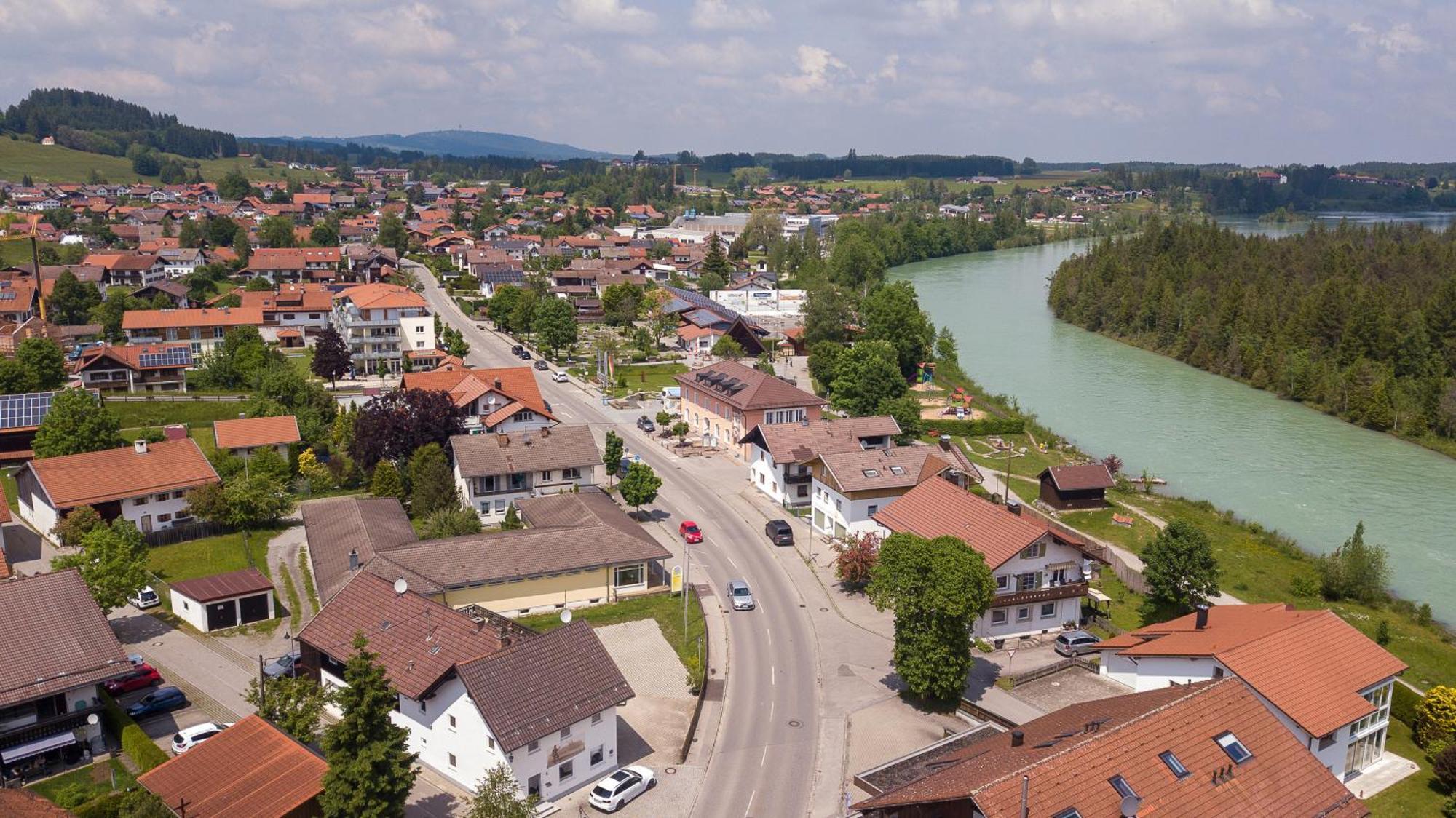 Apartment Grosse Wohnung Am See Allgaeu Munich Castle 7 Bedroom Lechbruck