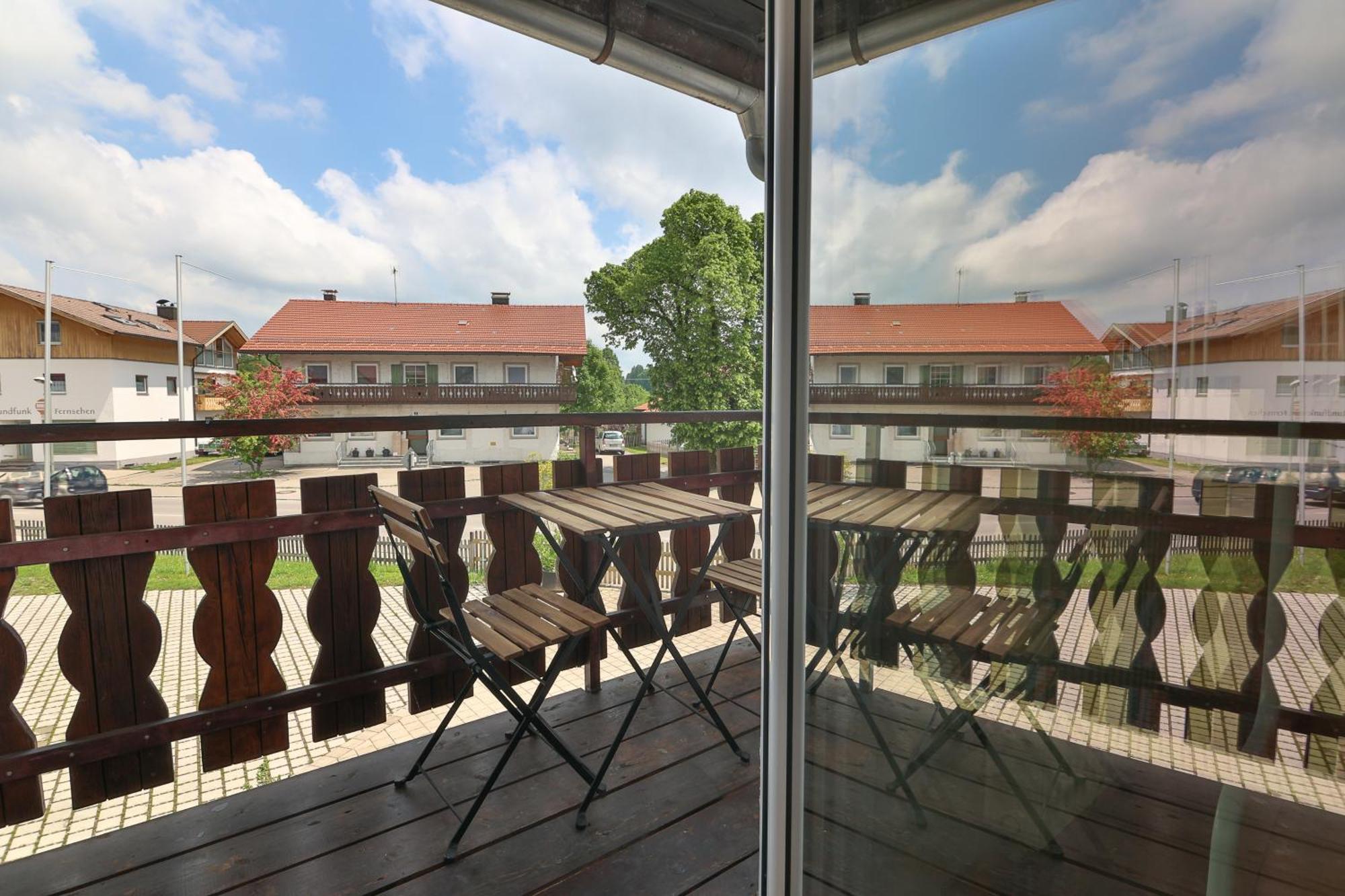 Apartment Grosse Gruppen- Am Allgaeu Munich Castle Lechbruck